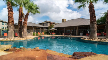 Luxury Apartment Location - 78154